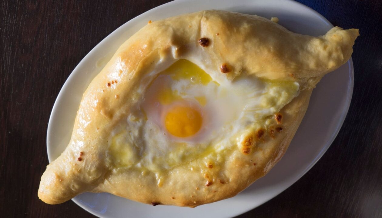 adjarian khachapuri