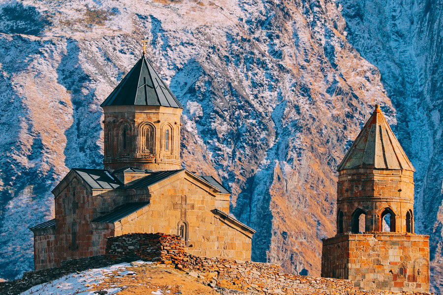 gergeti trinity church