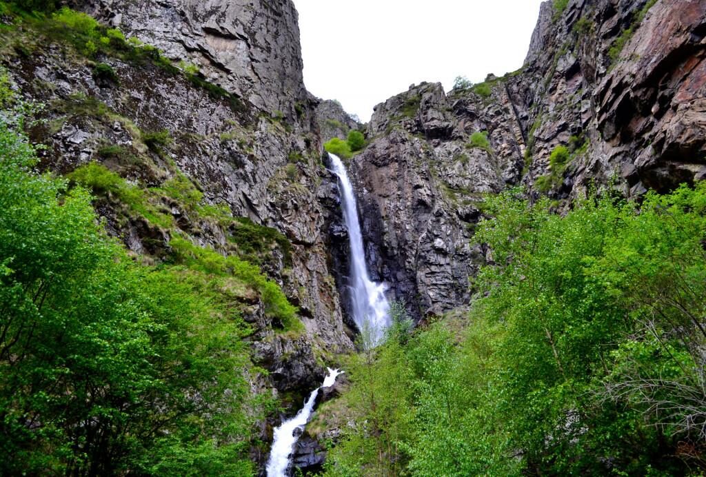 gveleti waterfall