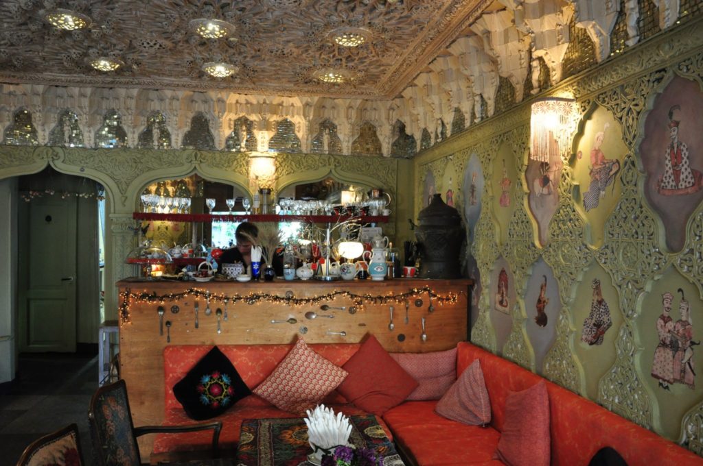 Cafe Leila. Photo source: backpacktravel.ge