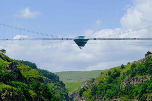 A Gem in the Heart of Georgia: A Guide to the Diamond Bridge and Dashbashi Canyon